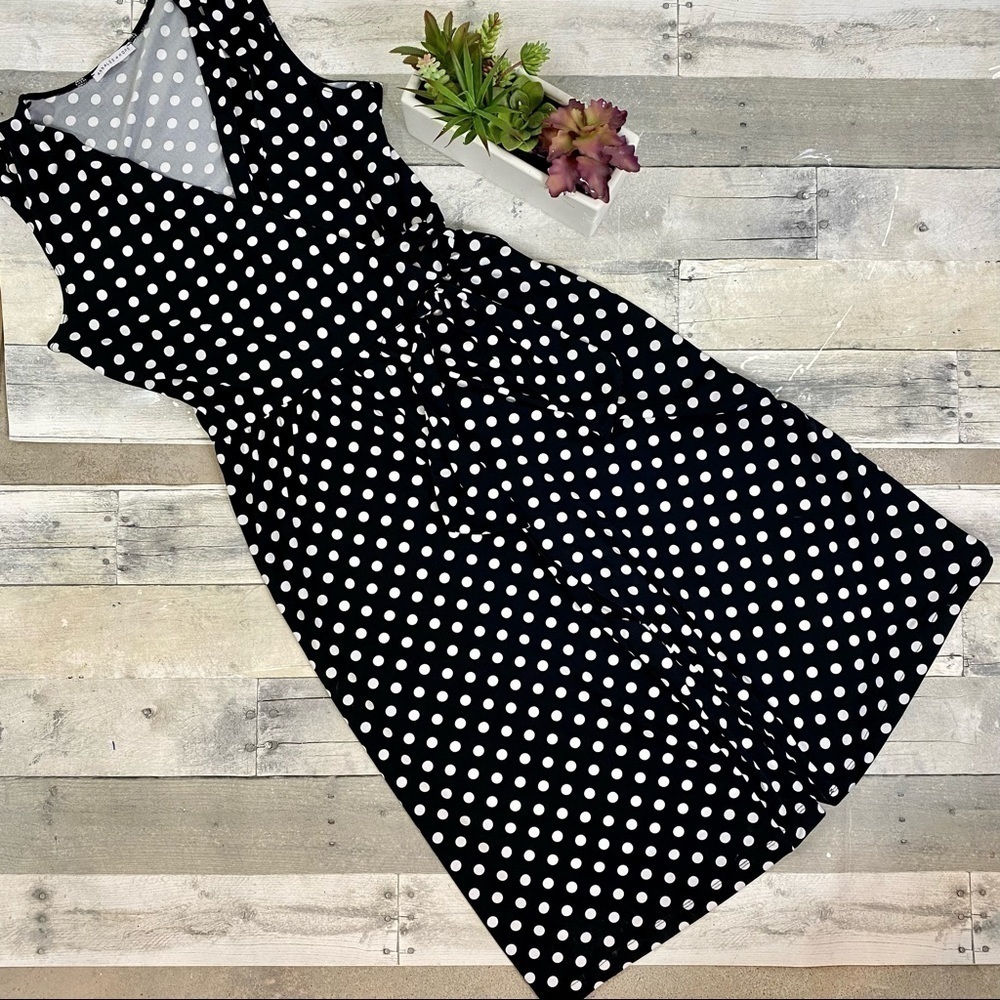 Annalee & Hope black white polka dot sleeveless jumper size M